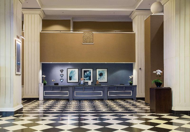 DoubleTree by Hilton Chicago O'Hare Airport Rosemont - photo 26