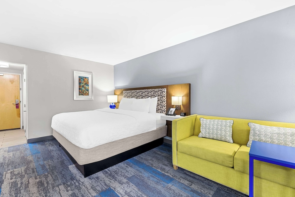 Hampton Inn Florence Midtown near University of North Alabama - photo 23