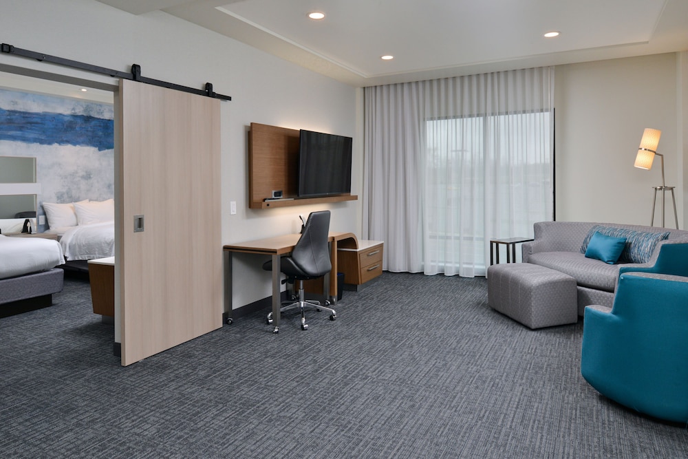 Courtyard by Marriott Charlotte Steele Creek - photo 7