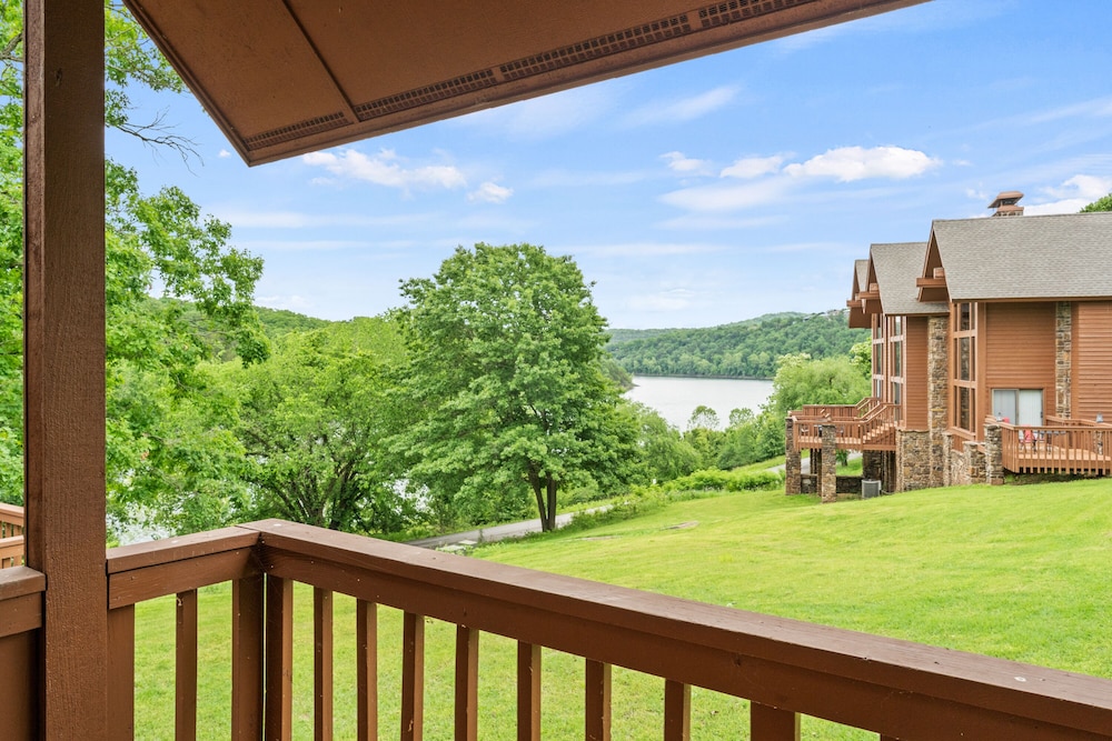 Table Rock Landing Resort - photo 17