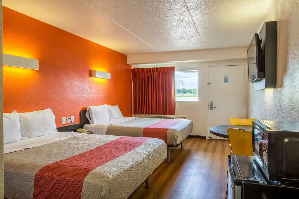 Motel 6 Ashland OH - photo 15
