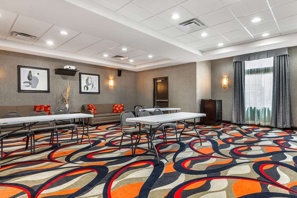Best Western Plus Coweta's 1st Hotel - photo 32