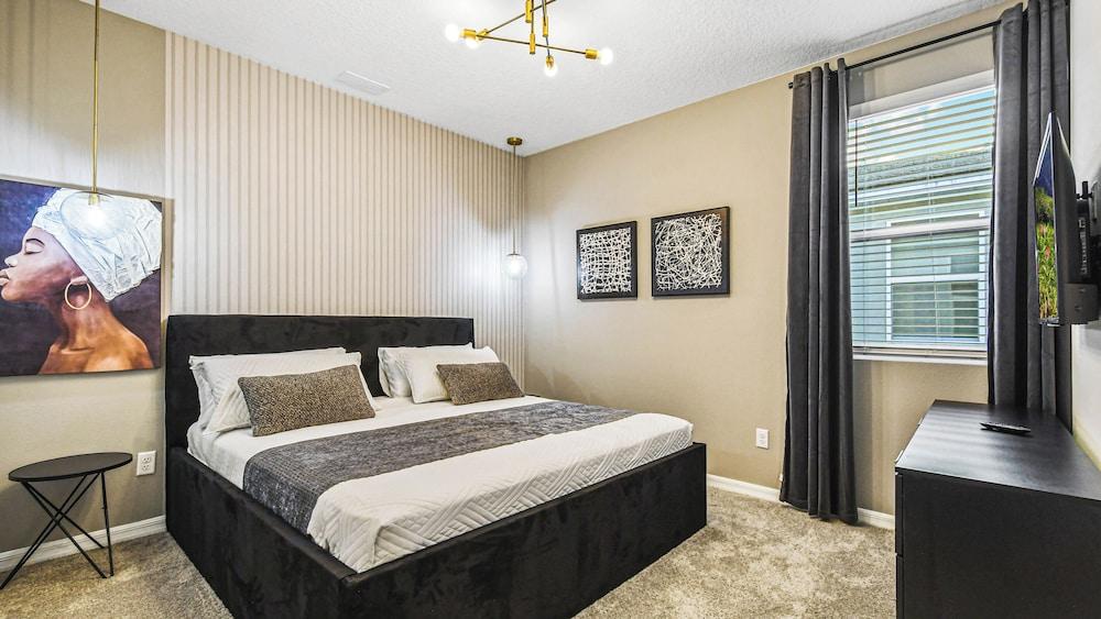 Family Friendly Oasis with Resort Amenities - photo 8