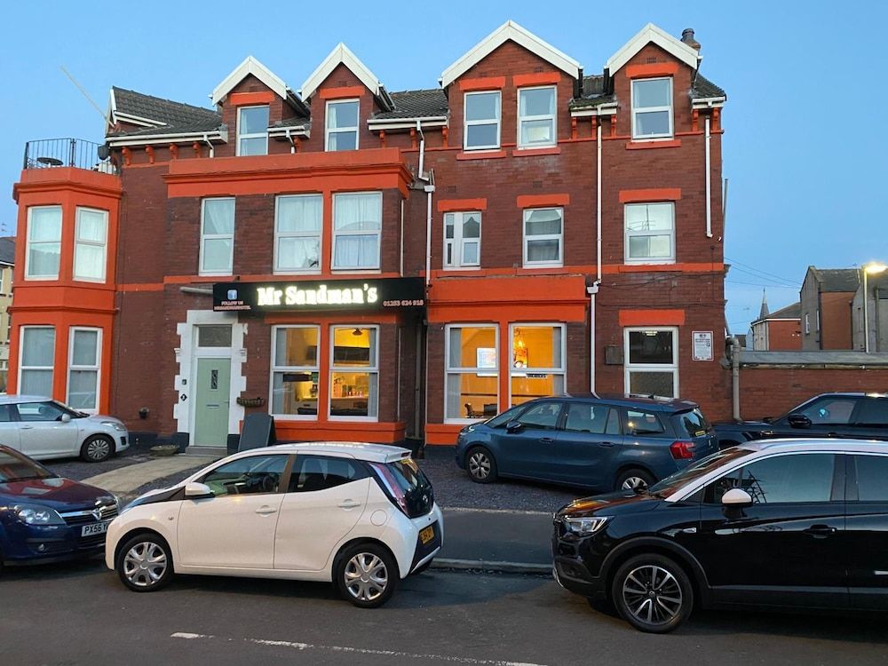 Mr Sandman's Hotel - last minute hotel in Blackpool