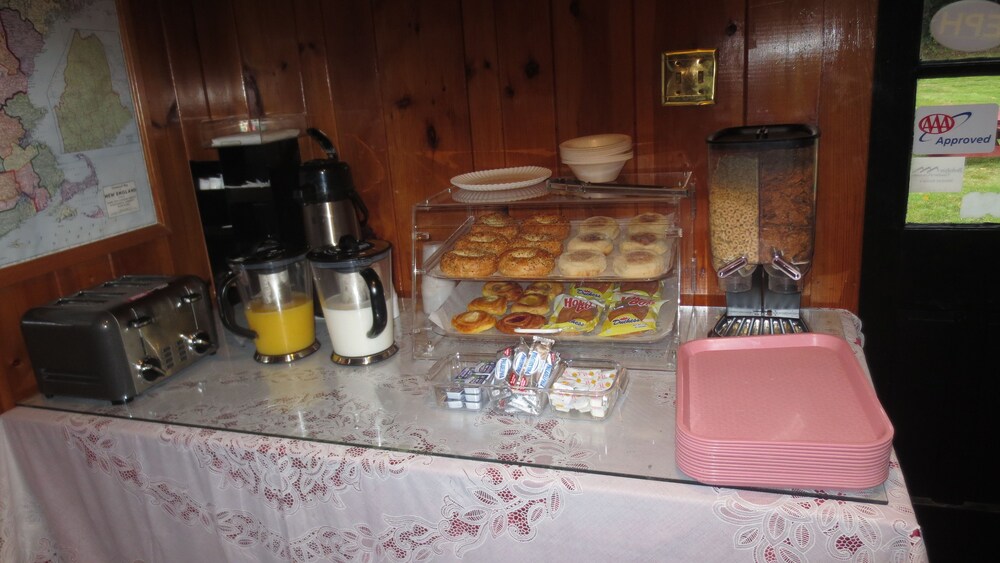 The Villager Motel - photo 29