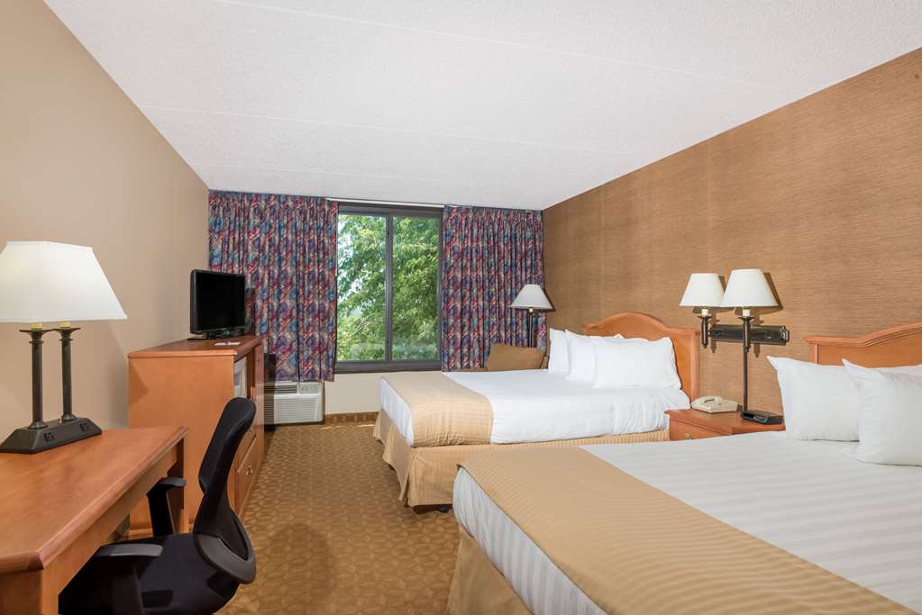 Ramada by Wyndham Watertown Thousand Islands NY - photo 9