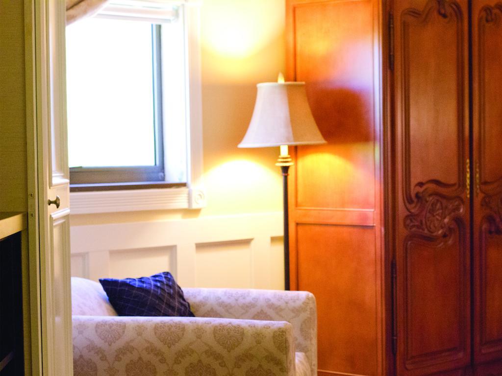 University Inn - photo 13