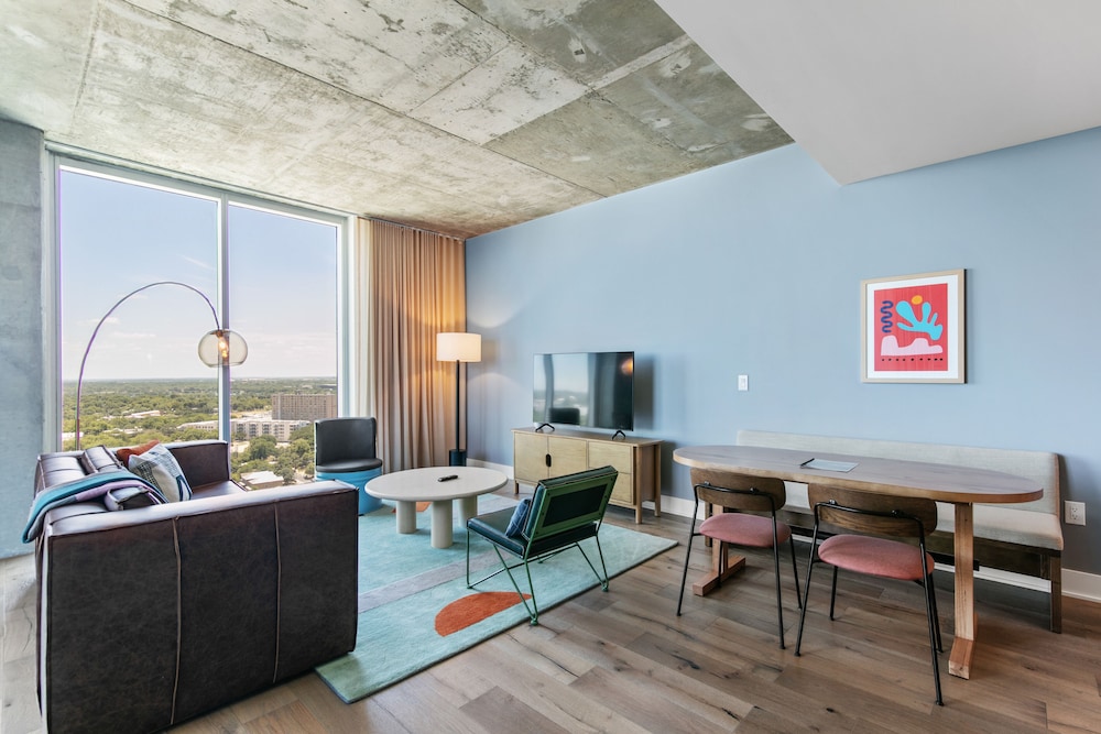 Austin Condo Hotel - photo 409