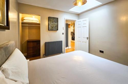 Valley Mount House & Apartment — 4-Star Luxury Hotel in Harrogate, United Kingdom