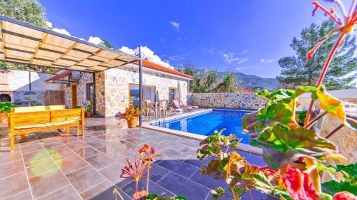 1 Bedroom Stone House with Private Secluded Pool and Jakuzzi — 4-Star Luxury Hotel in Kalkan, Turkey