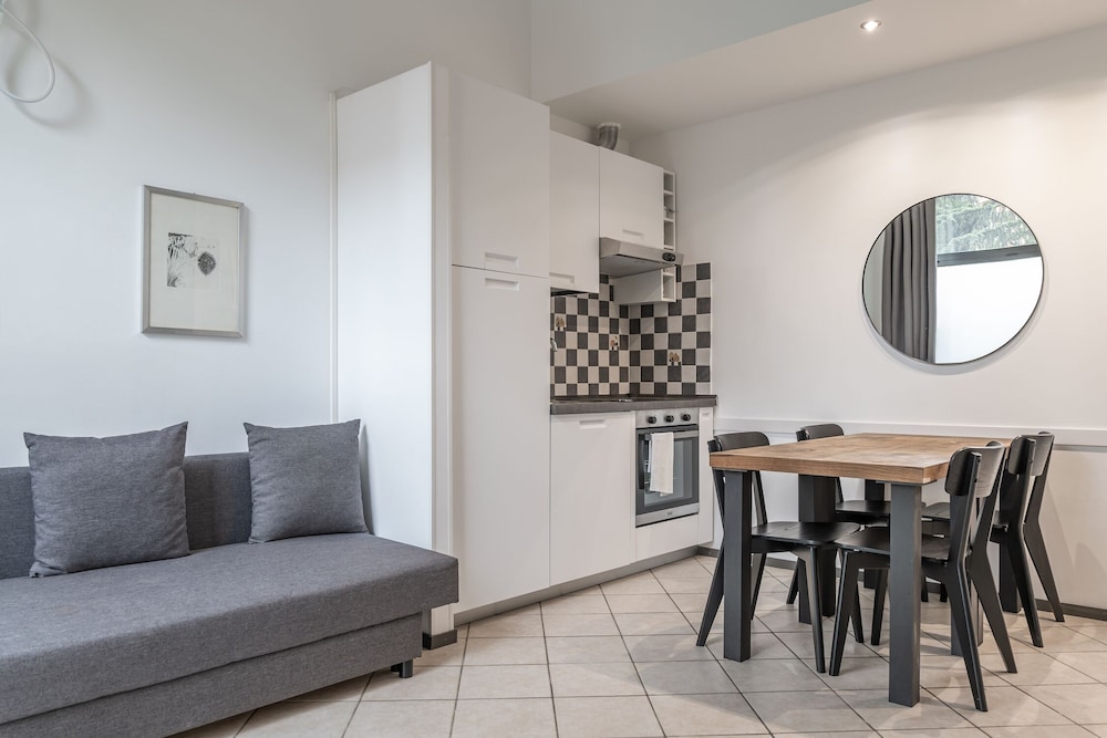 Turati Apartments Bologna Short Rental — 4-Star Luxury Hotel in Bologna, Italy