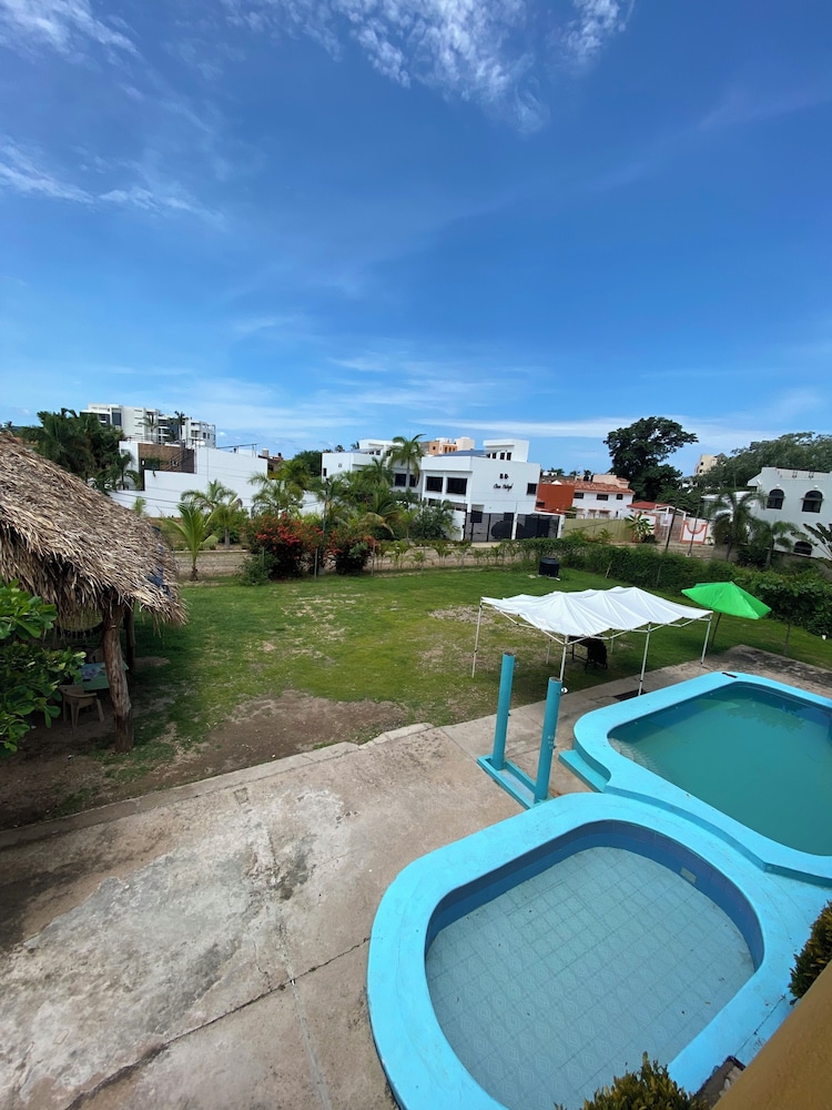 Bungalows Isla bonita in Rincon De Guayabitos, Mexico