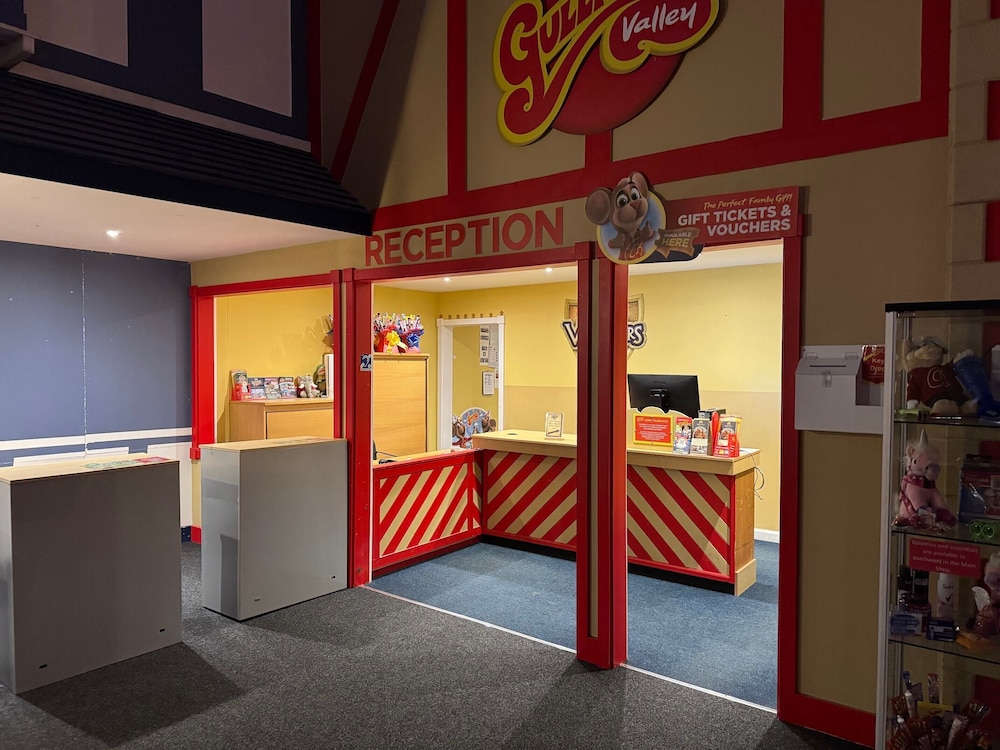 Gulliver’s Valley M1 JCT 31 in Sheffield, United Kingdom