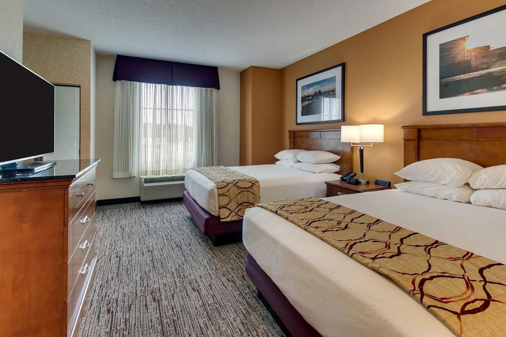 Drury Inn & Suites Meridian - photo 38