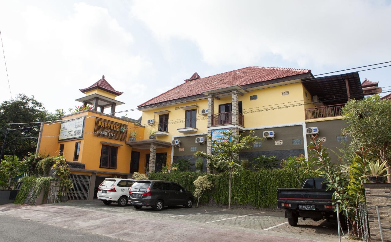 RedDoorz Syariah near Basuki Rahmat in Banyuwangi, Indonesia
