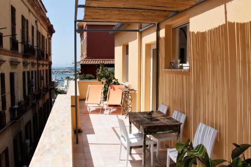 Appartamento con terrazza panoramica in Marina. — 4-Star Luxury Hotel in Cagliari, Italy