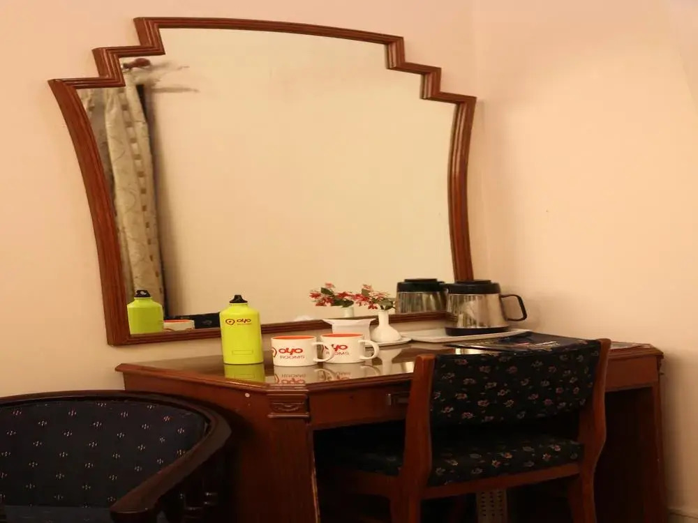 Oyo 2147 Hotel Imperial House — Allahabad
