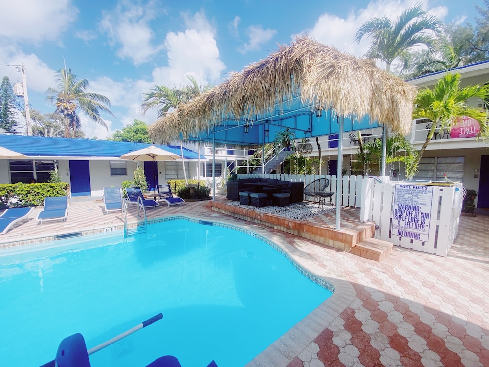 Sea Steps Suites - photo 39