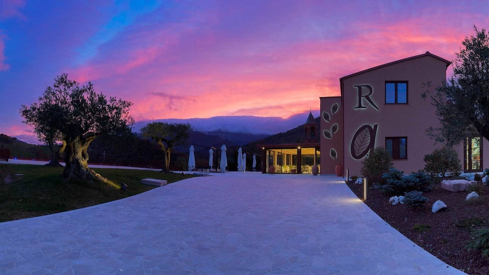 Ristoro Appennino - carbon neutral hotel in Fabriano