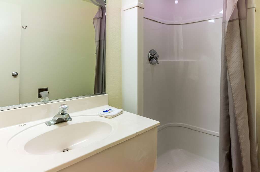 Motel 6 Green River UT - photo 18