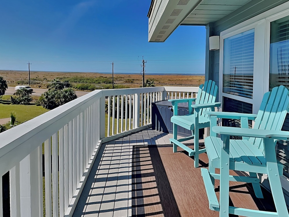 Surf Station — 4-Star Luxury Hotel in Port Aransas, United States