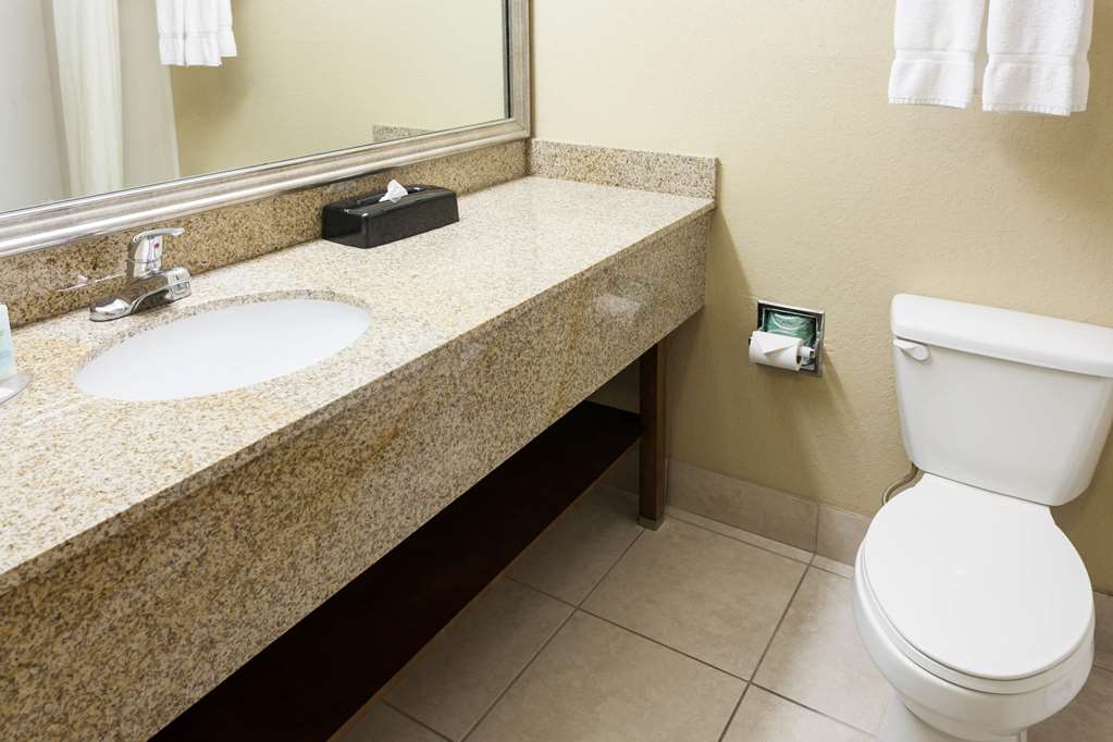 Comfort Inn & Suites Statesville Mooresville - photo 13