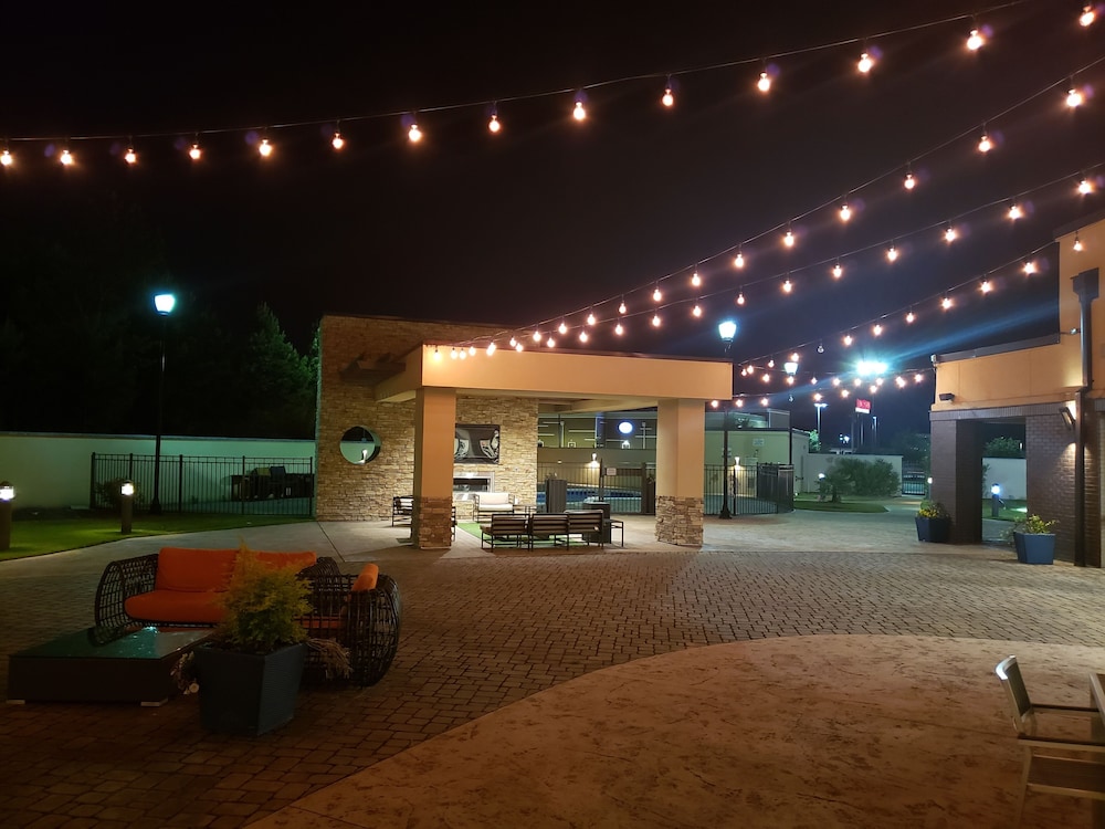 Courtyard Jacksonville - photo 21