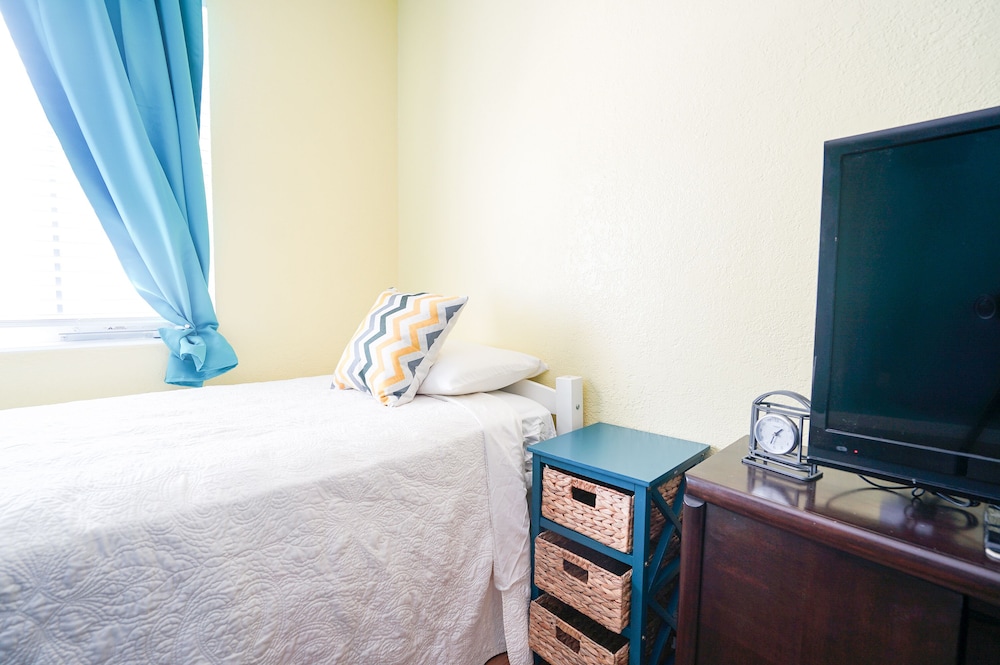 Mar Bay Motel &Suites - photo 24