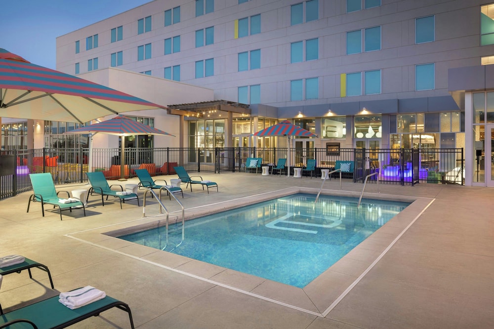 Aloft Wichita - photo 10