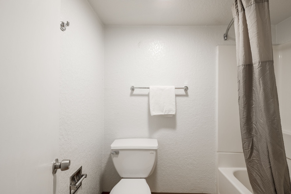OYO Hotel Houston Katy Freeway - photo 19