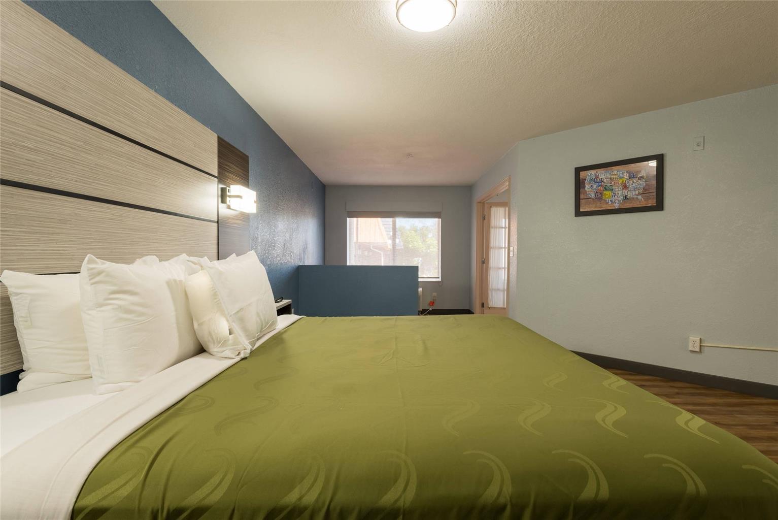 Quality Inn & Suites Manitou Springs at Pikes Peak - photo 34