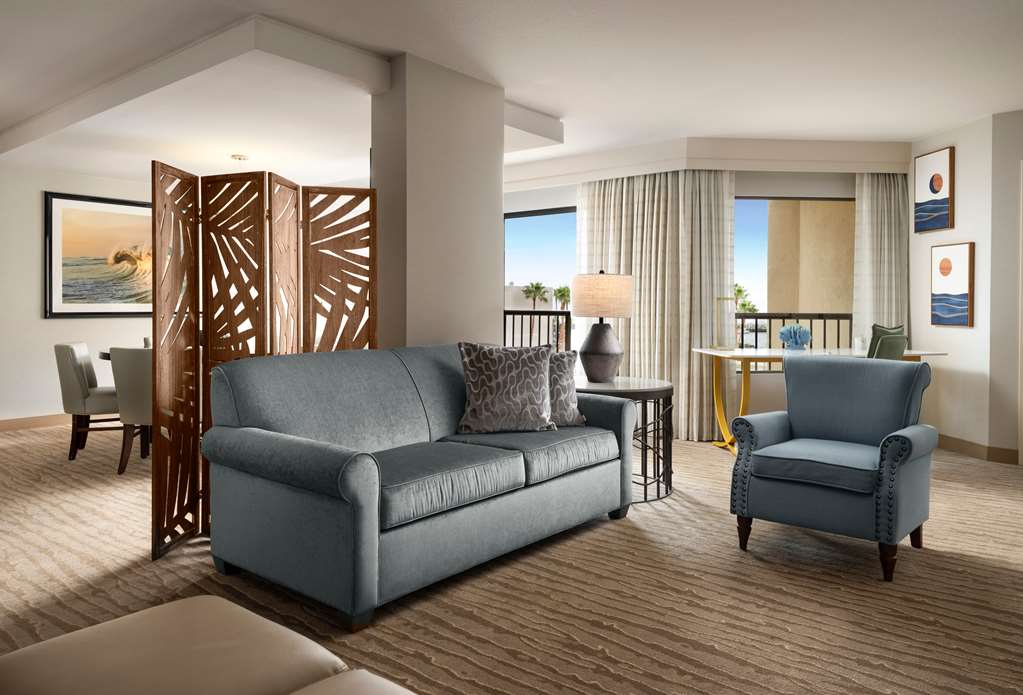 Sonesta Redondo Beach & Marina - photo 15