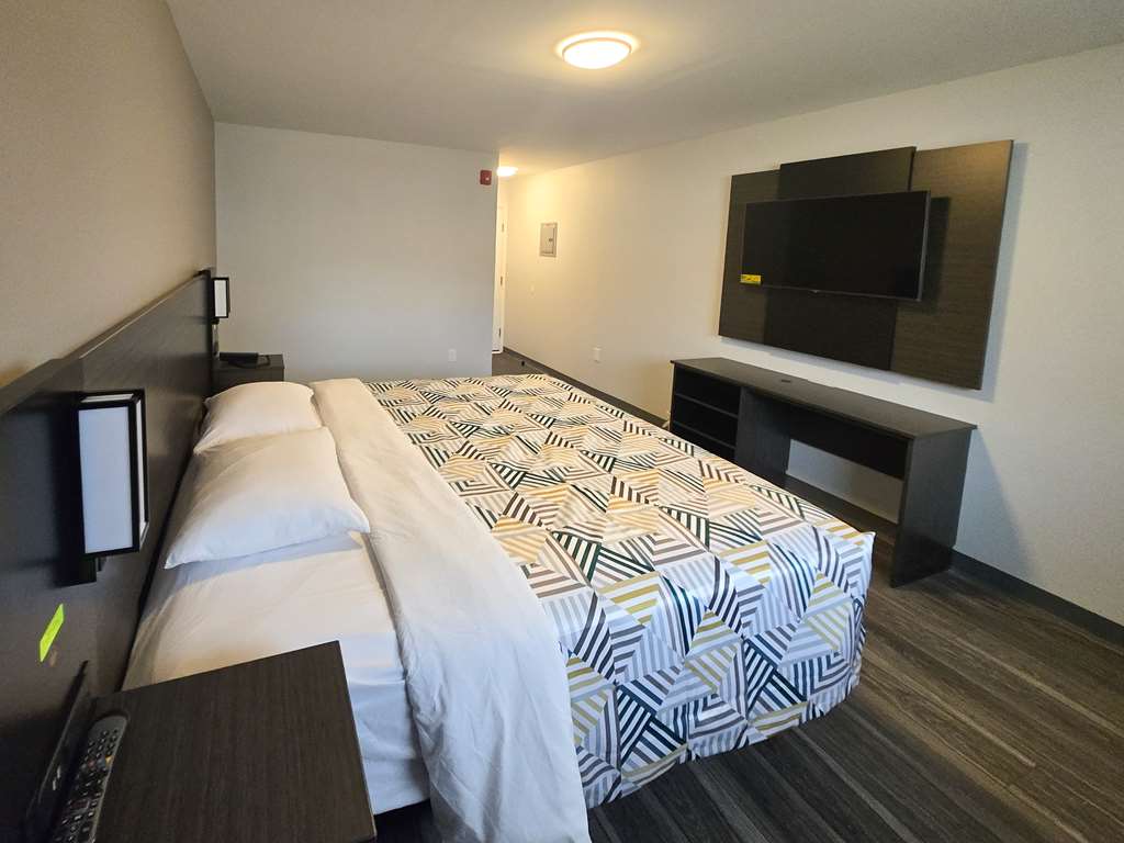 Motel 6 East Windsor NJ Hightstown - photo 15
