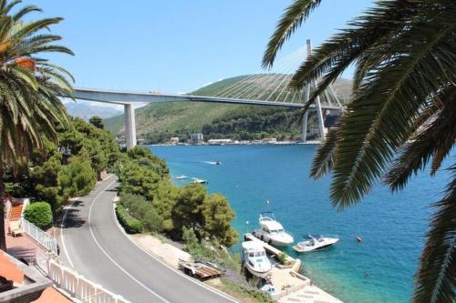 Apartments Lozica Standard Studio Apartment with Terrace and Sea View