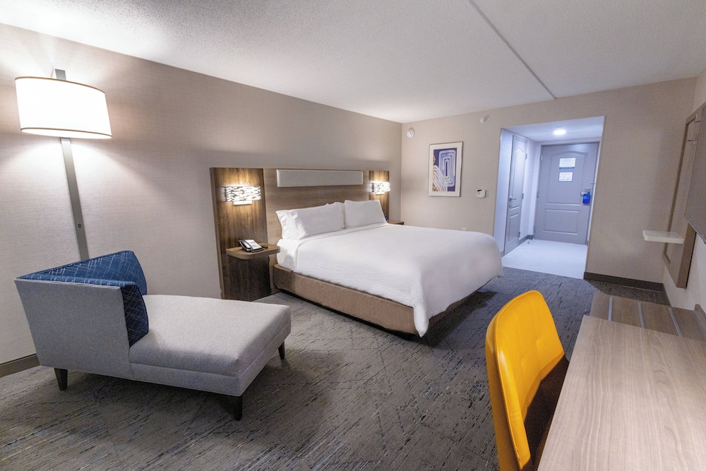 Holiday Inn Express Hotel of Neptune by IHG - photo 36