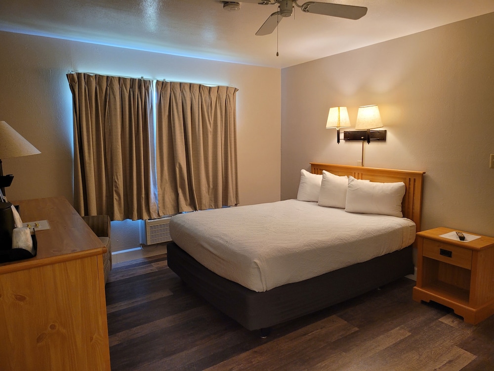 Bridge Street Inn - photo 18