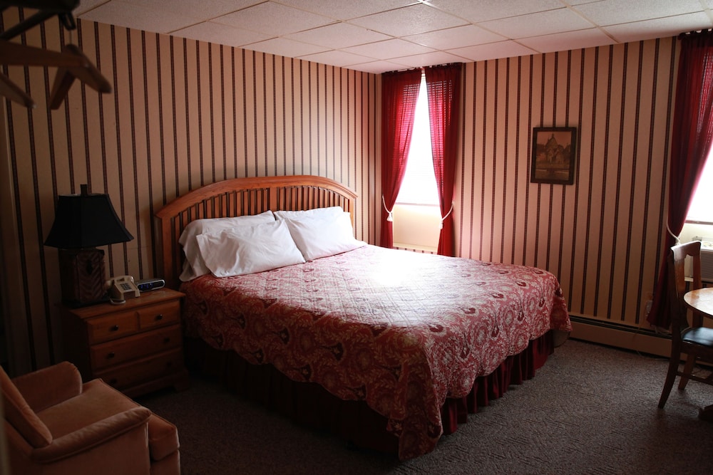 The Winter Inn - photo 8