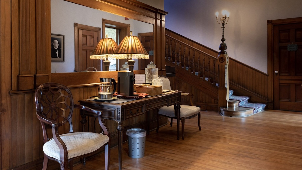 William Henry Miller Inn - photo 2