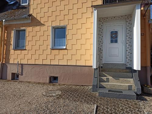 Ferienhaus Lisa — hotel in Weissenstadt