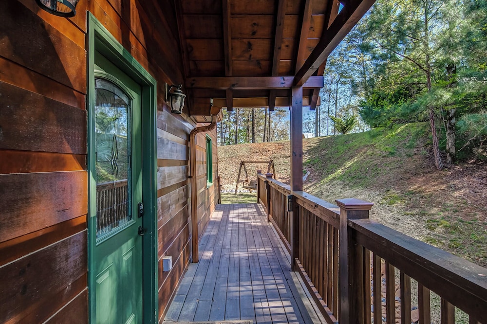 Four Bear Hideaway Coosawattee River Resort - photo 56