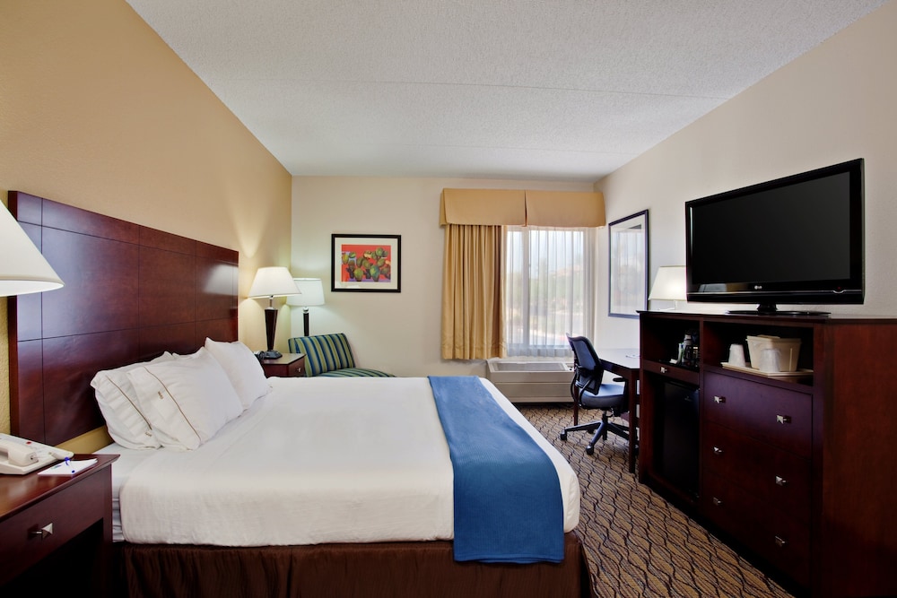 Holiday Inn Express Scottsdale North by IHG - photo 13