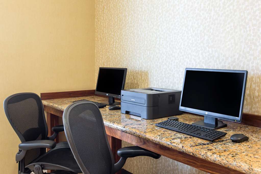 The Oaks Hotel & Suites - photo 48