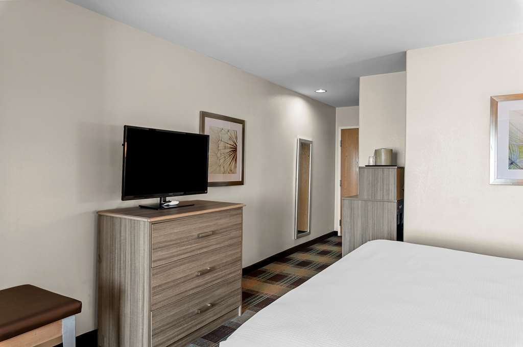 Best Western Presidential Hotel & Suites - photo 14
