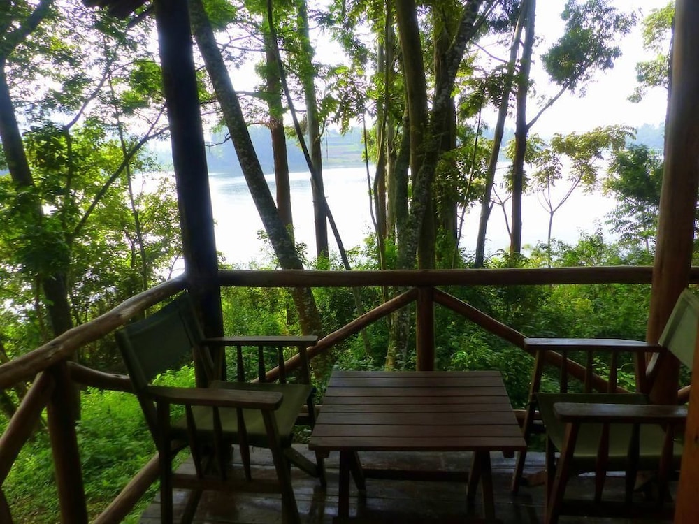 Supreme Adventure Park Bunyonyi in Kabale, Republic of Uganda