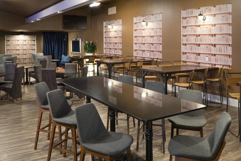Sheraton Oklahoma City Downtown Hotel - photo 14