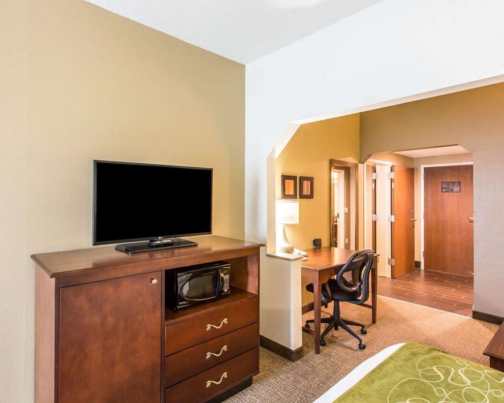 Comfort Suites Cookeville - photo 22