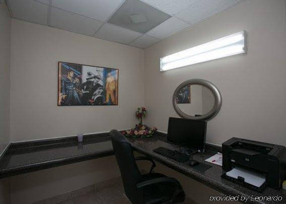 Econo Lodge Inn & Suites Memphis - photo 3