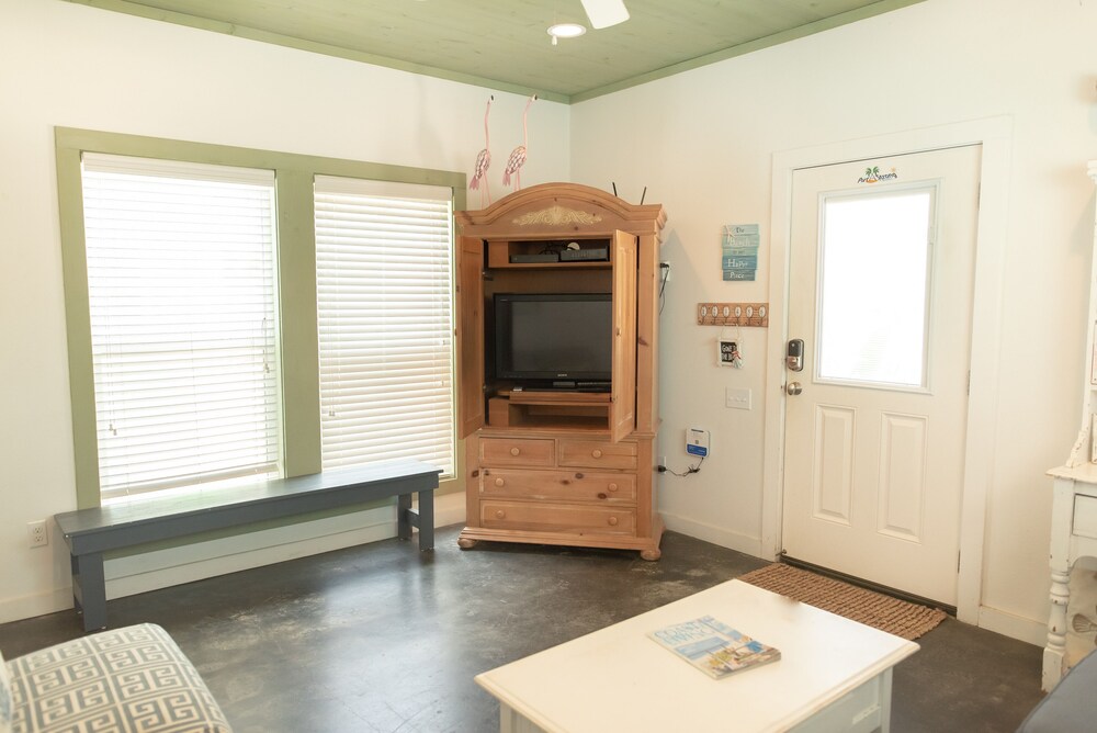 Nantucket - carbon neutral hotel in Port Aransas