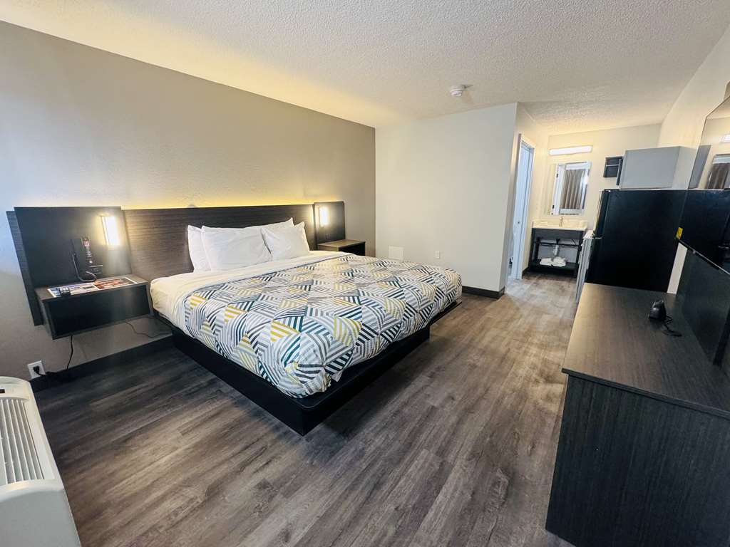 Motel 6 Detroit Southgate - photo 17
