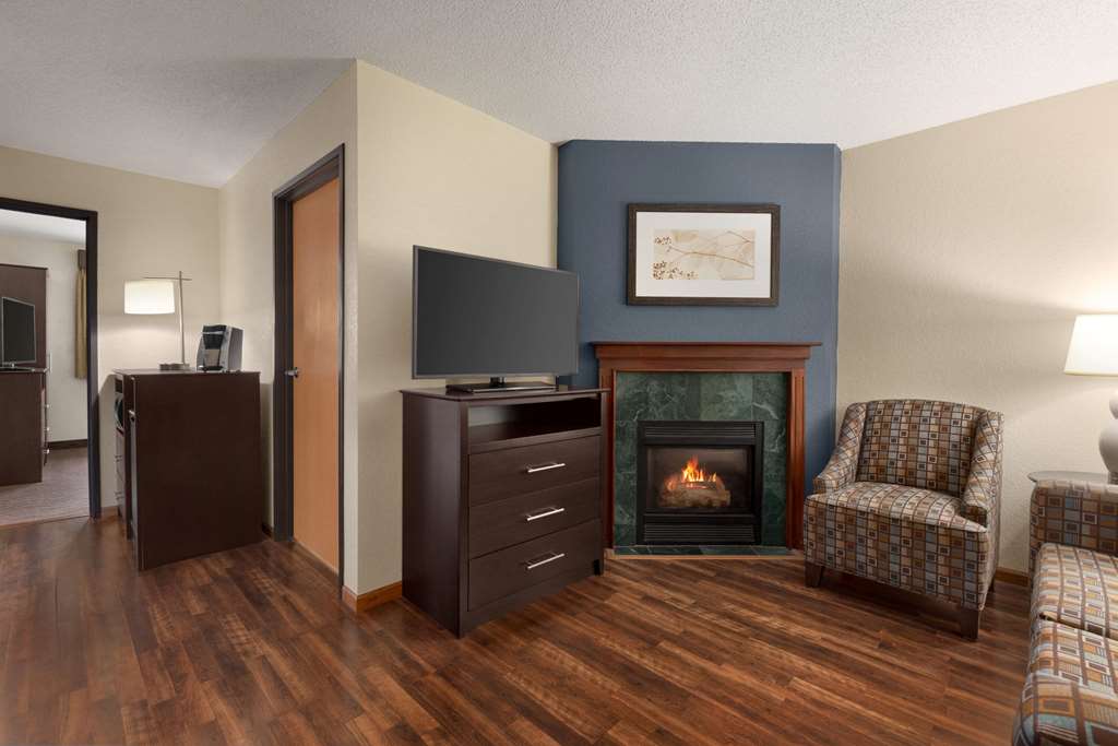 Baymont by Wyndham Owatonna - photo 54